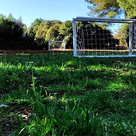 Offrez-Vous Un Sejour Dans Notre Gite A Entressen Une Grande Piscine Pour Se Rafraichir ,Un Espace De Jeux Pour Enfants Pour Des Heures De Divertissement Un Terrain De Petanque Pour Des Parties Endiablees Exteriér fotografie